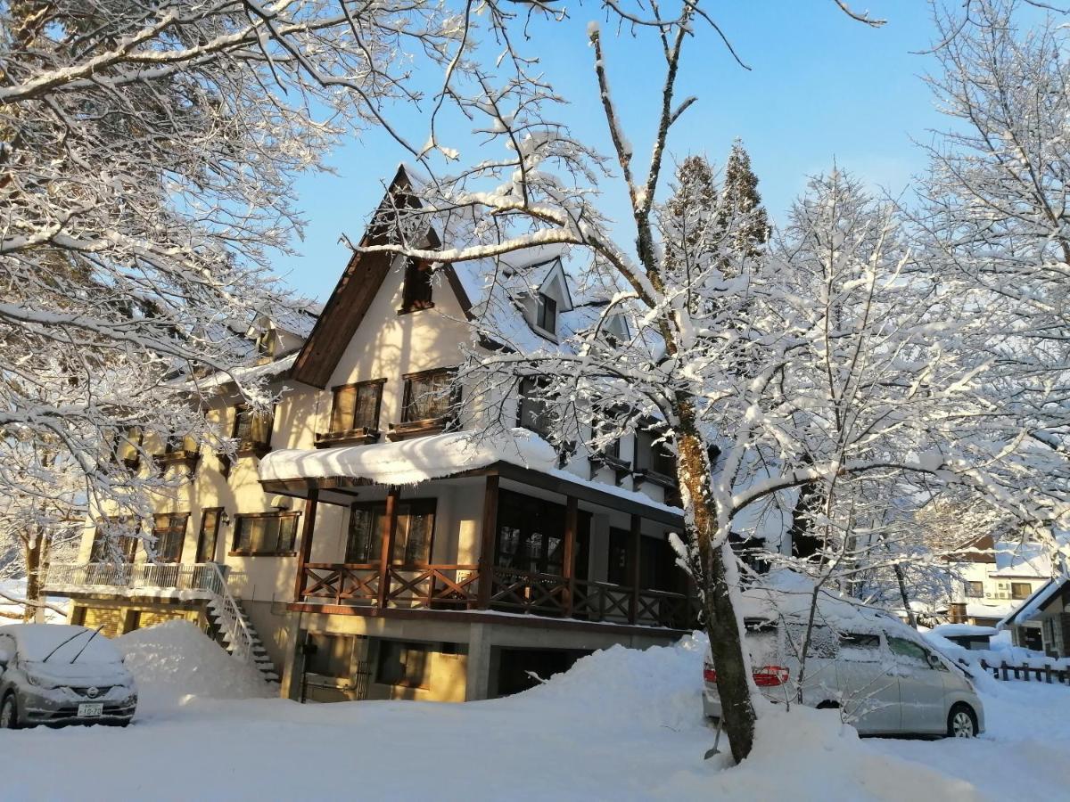 Pilot Lodge Hakuba Exterior photo